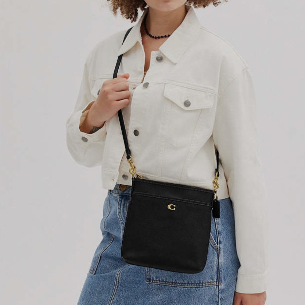 COACH Kitt Messenger Crossbody Bag in Black - Picture 8 of 10